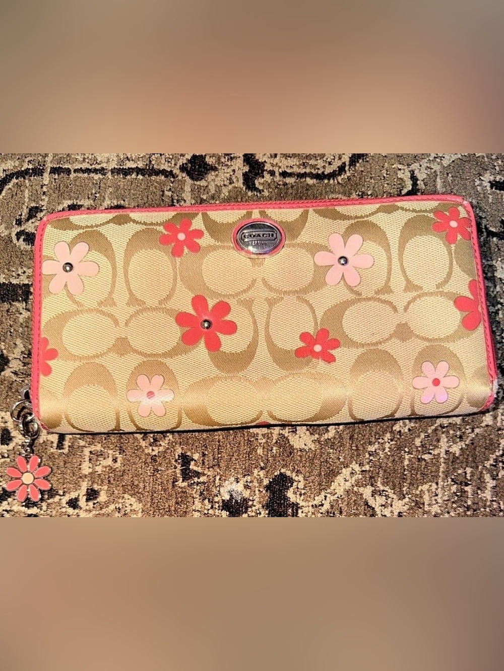 Coach Poppy Signature Daisy Applique Accordion Zip Wallet Pink & Brown